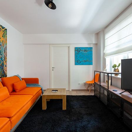 City Center-Cozy One Bedroom Apartment Bukarest Eksteriør billede